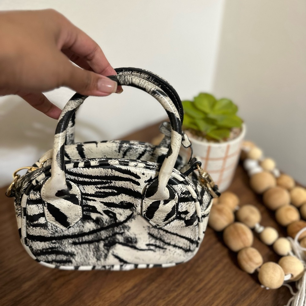 Zebra Cross bag
